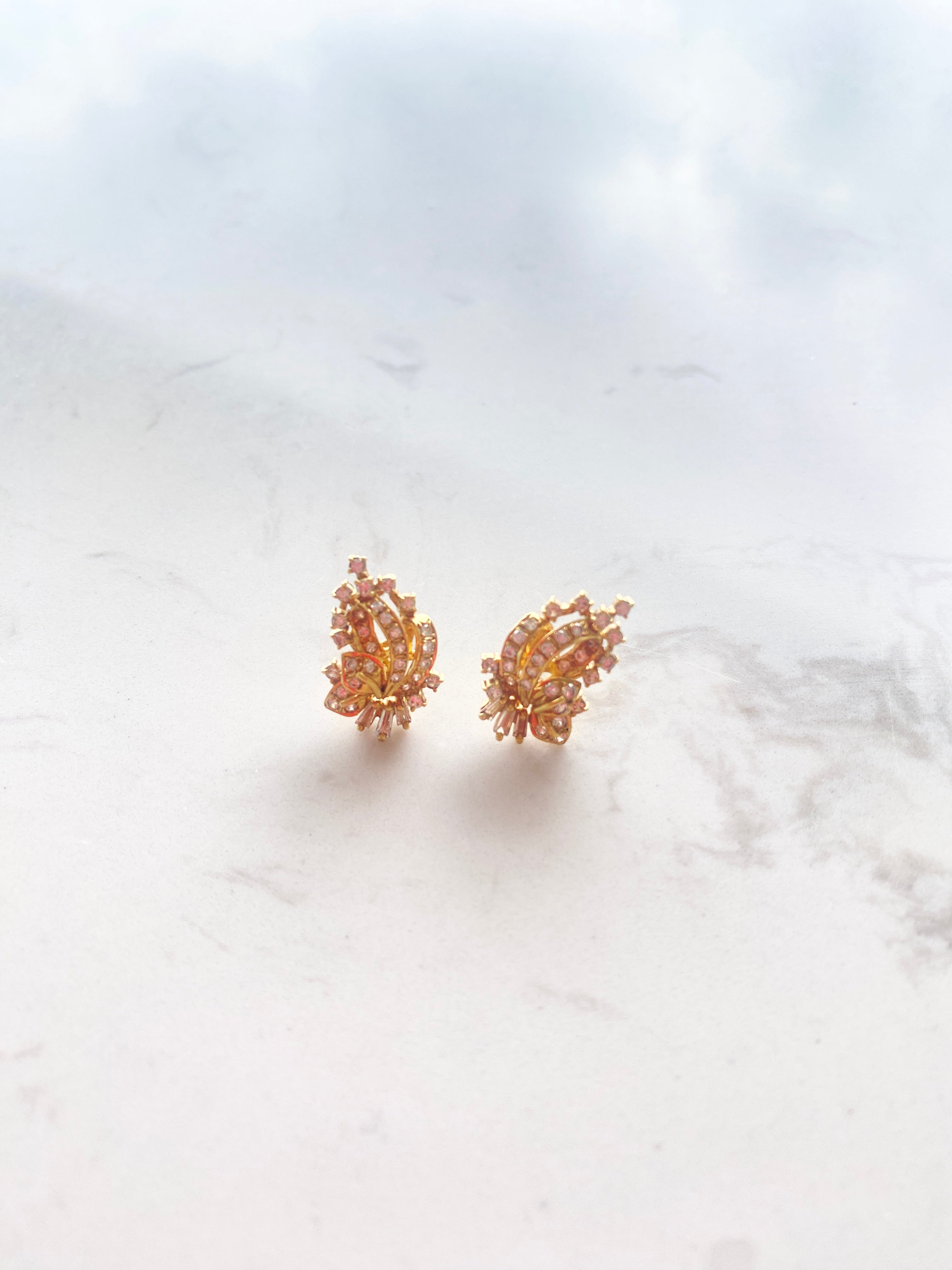 Leafy Seagrass almost 1 carat Round & Baguette Diamonds SET in 18K Yellow Gold