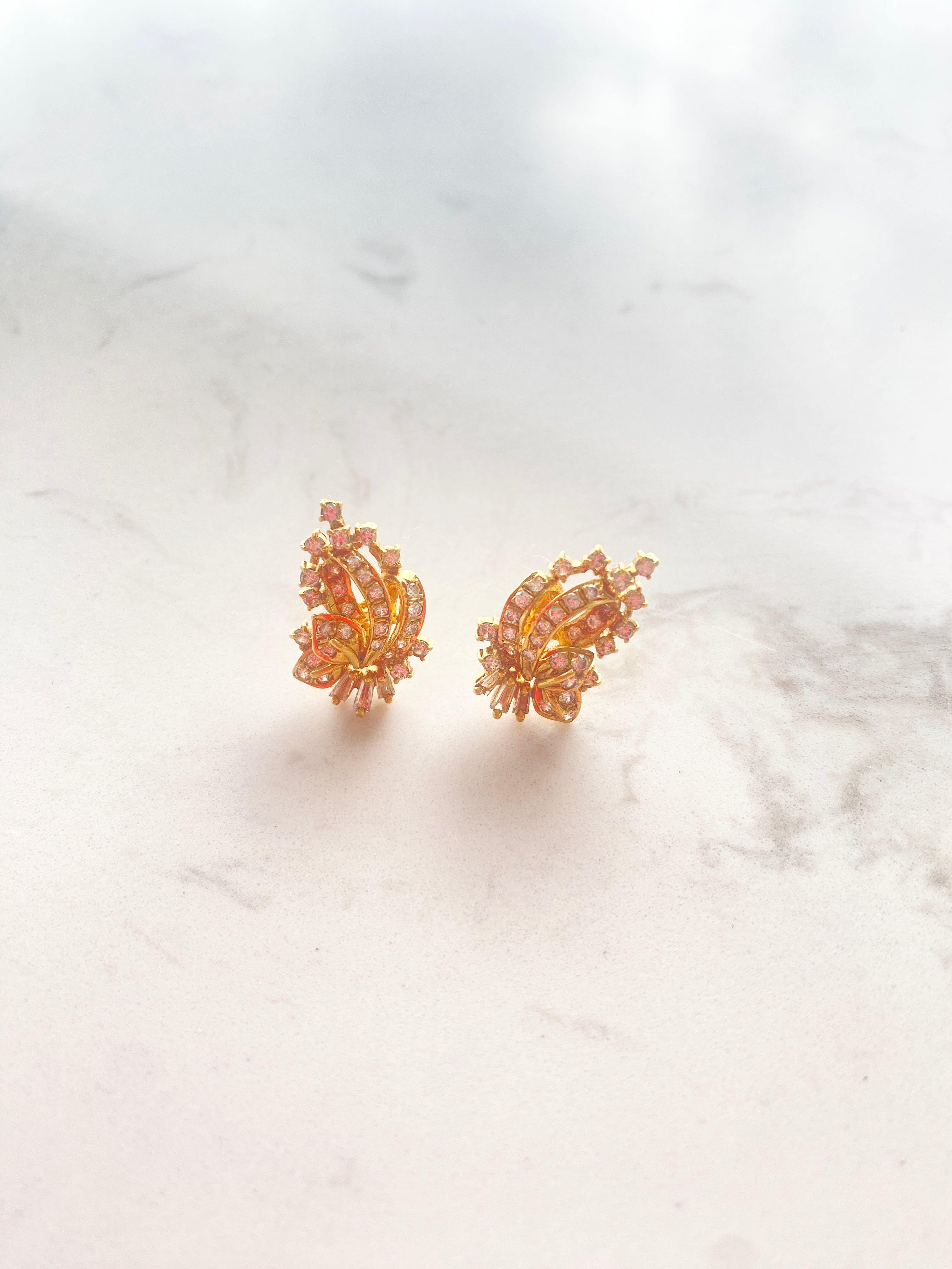 Leafy Seagrass almost 1 carat Round & Baguette Diamonds SET in 18K Yellow Gold